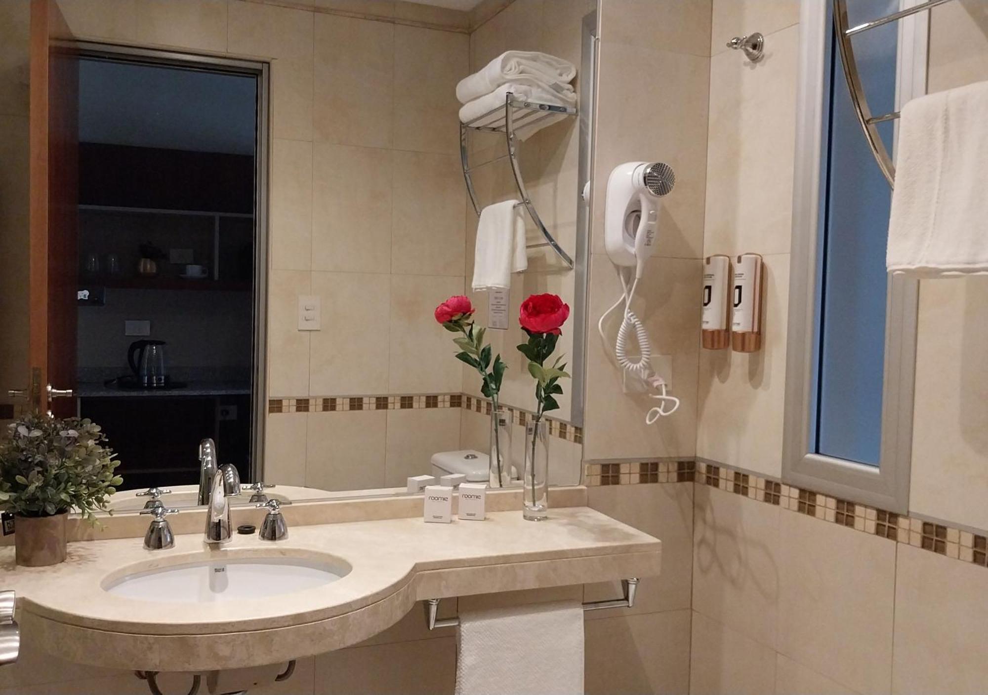 Roomie Salta By Dot Suites Exterior photo